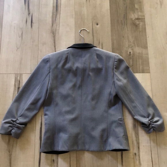 Women’s Grey Fitted Blazer - Picture 2 of 2